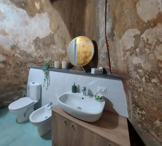 Via Vastea 43, tra il barocco e il mare