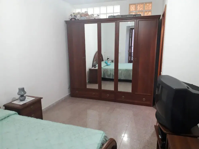 Melino House Small