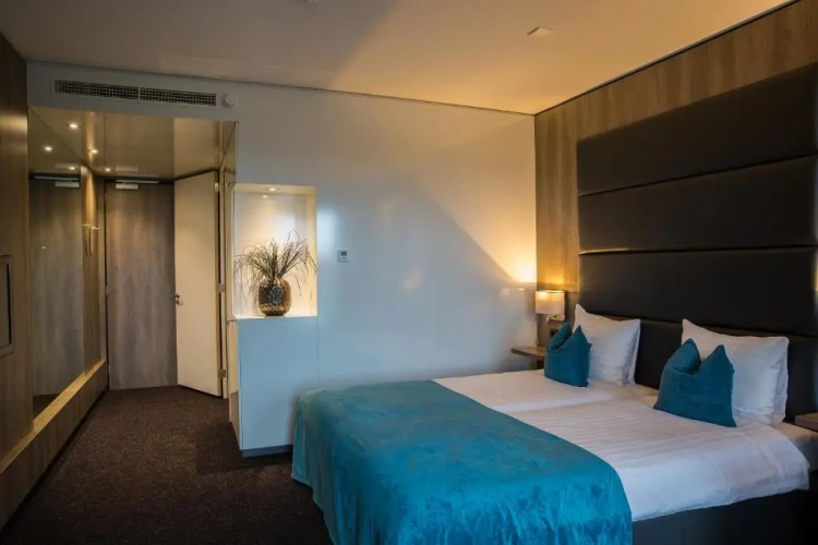 Comfort Twin room with view