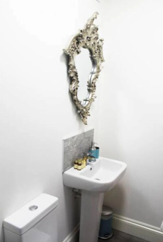 Mrs Salisbury's Serviced Accommodation