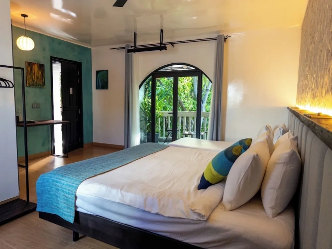 Deluxe Double room with balcony and with pool view