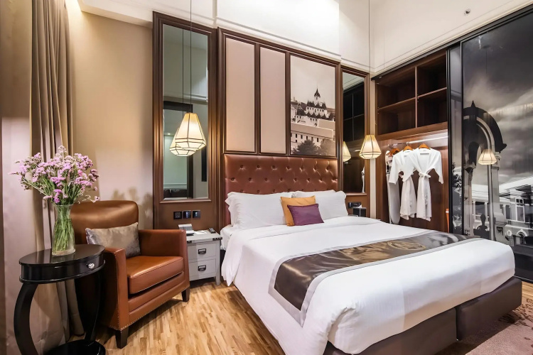 Metropole, Bangkok, a Tribute Portfolio Hotel by Marriott