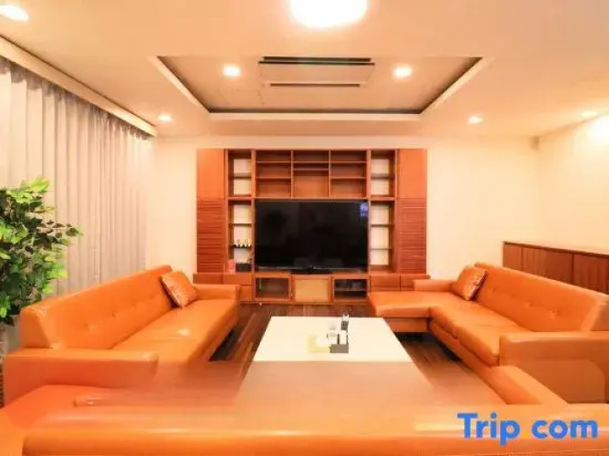 Over 150Jacuzzi Available Premium Space That I
