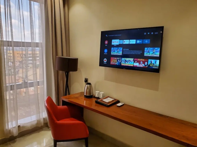 Deluxe Double room with city view