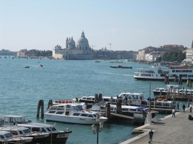 1 Bedroom Apartment with bay view