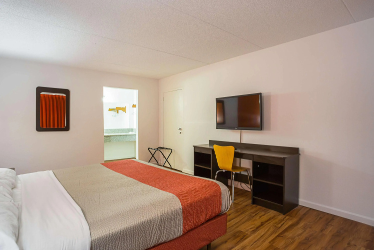 Motel 6-Vicksburg, MS