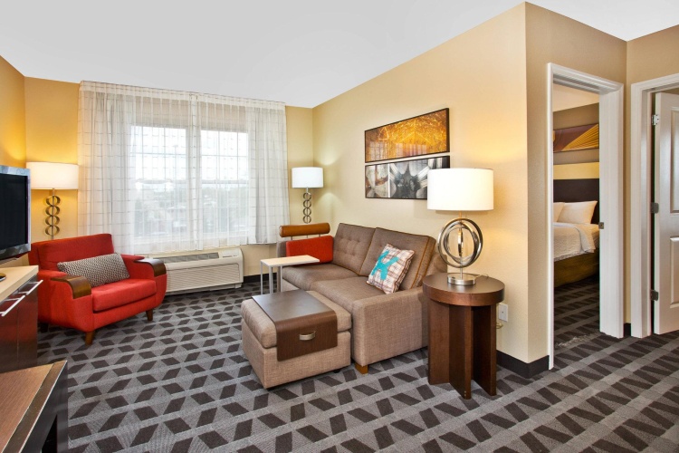 2 Bedrooms Suite
