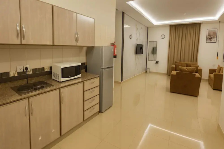 Marin suites Albadiaah