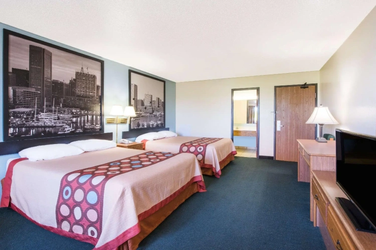 Standard Quadruple room