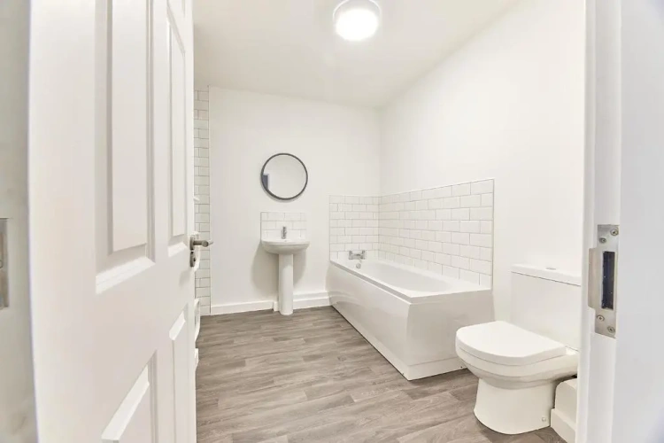 2 Bedrooms Double Apartment