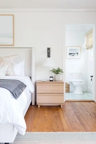 Classic Double room with balcony and with mountain view