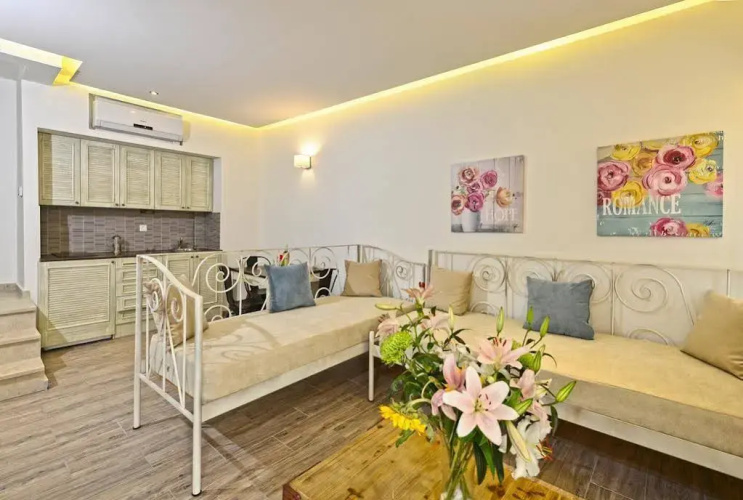 Princess Irini Sea Front ApartHotel
