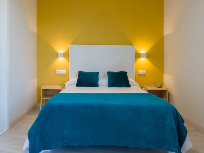 2 Bedrooms Apartment with balcony