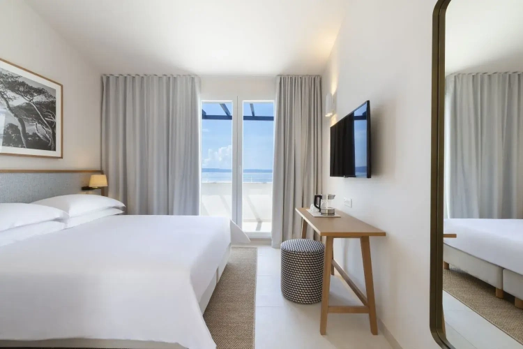 Standard Double room with balcony