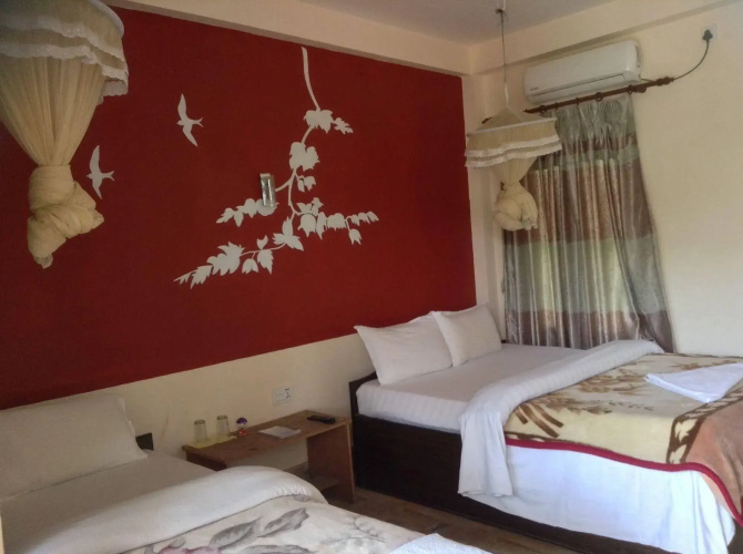 Eden Jungle Resort