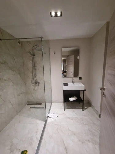 Business Quadruple room