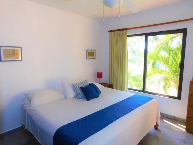 Nautibeach Condos
