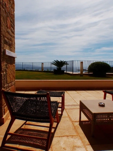 Superior Twin room with partial sea view