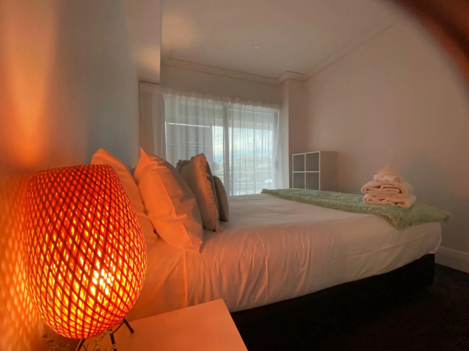 Spacious 2br Ocean Front View - Free Parking