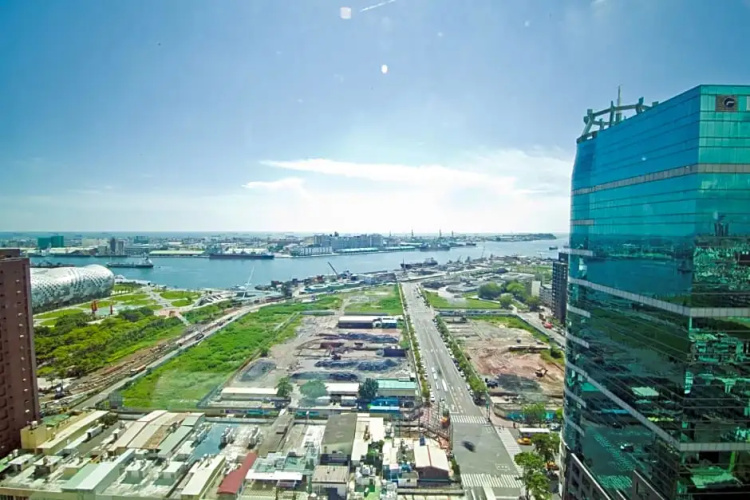85大樓海景街景房