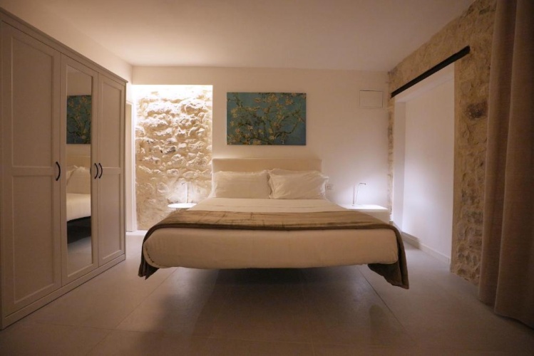 2 Bedrooms Cottage