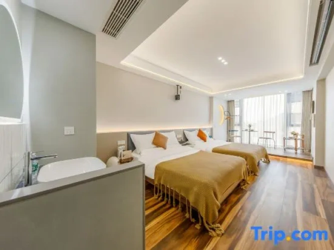 3 Bedrooms Suite