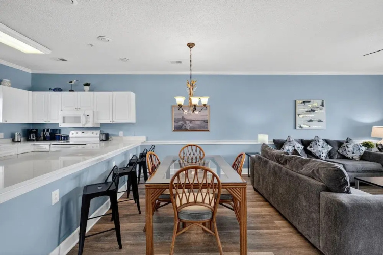 Magnolia North 4827-202