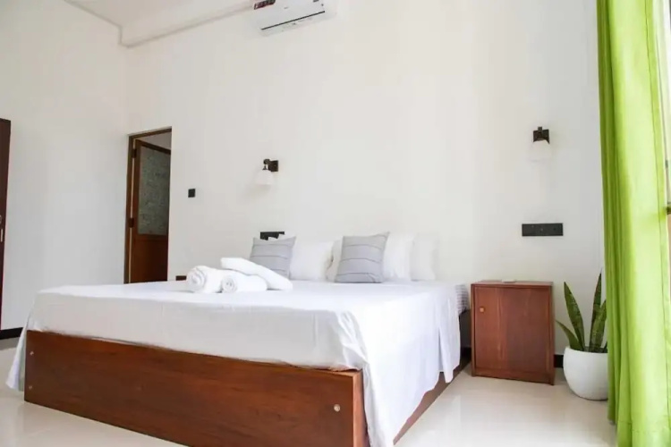 Randon Resort Mirissa