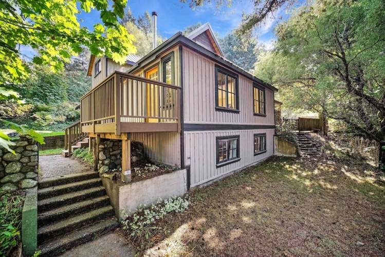 5 Bedrooms Family Cottage with mountain view