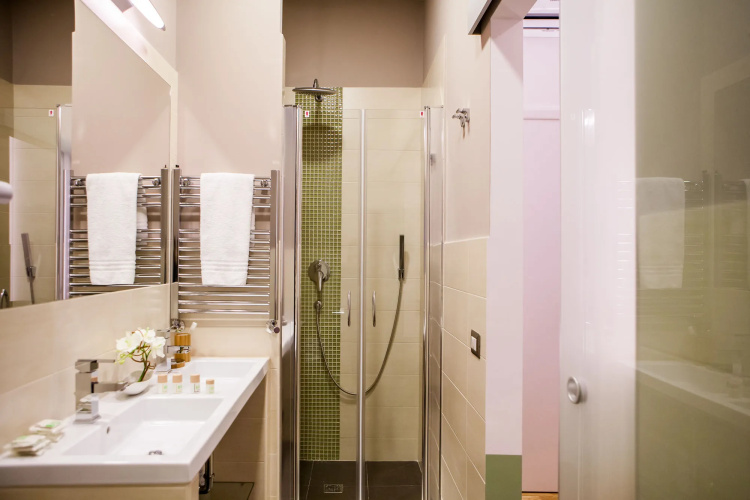 Grand Master Suites