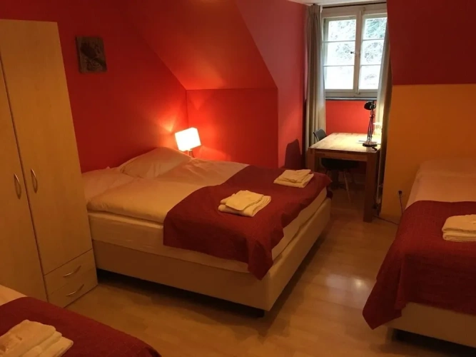 Economy Twin room
