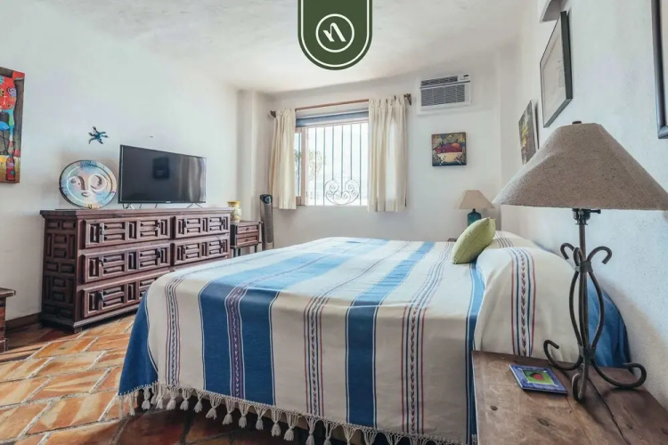 Oceanview 2BR Condo - Romantic Zone - Rooftop Pool