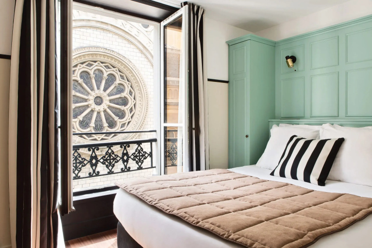 New Hotel Lafayette
