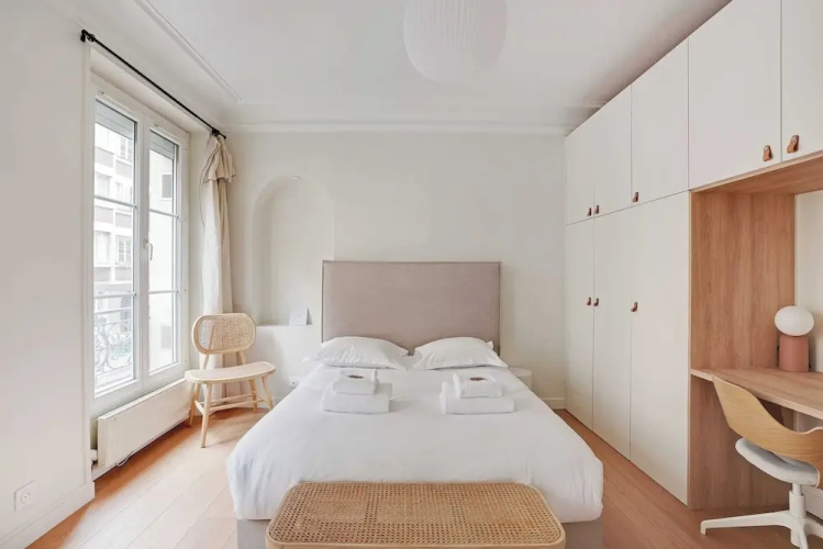 Authentic Apartment - 3br/8p - Clignancourt