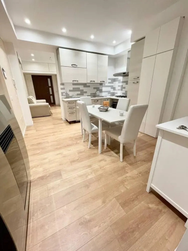 La Casa di Andrea Sleeps 5 With Parking