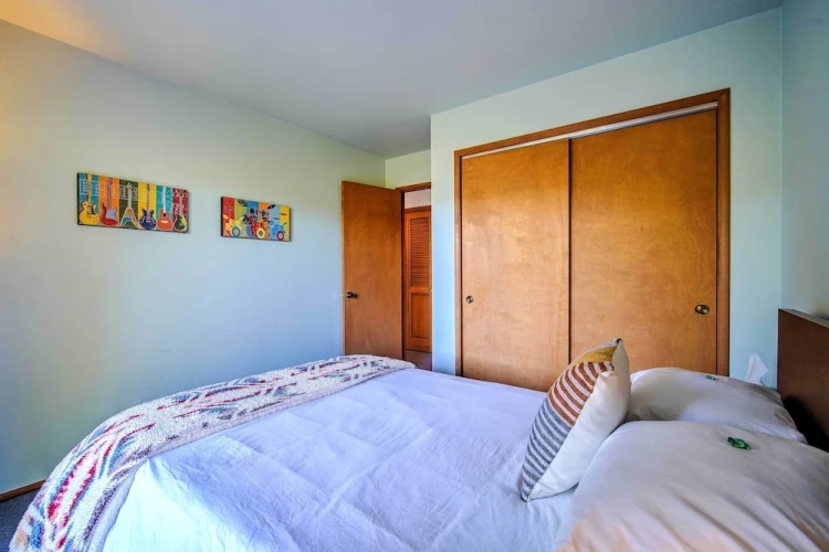 3 Bedrooms Cottage
