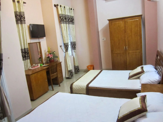 Honey Hotel