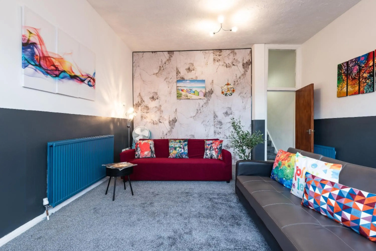 Favour Spacious Inn By Jesouth