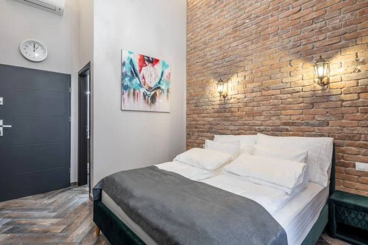 1 Bedroom Standard Double Apartment