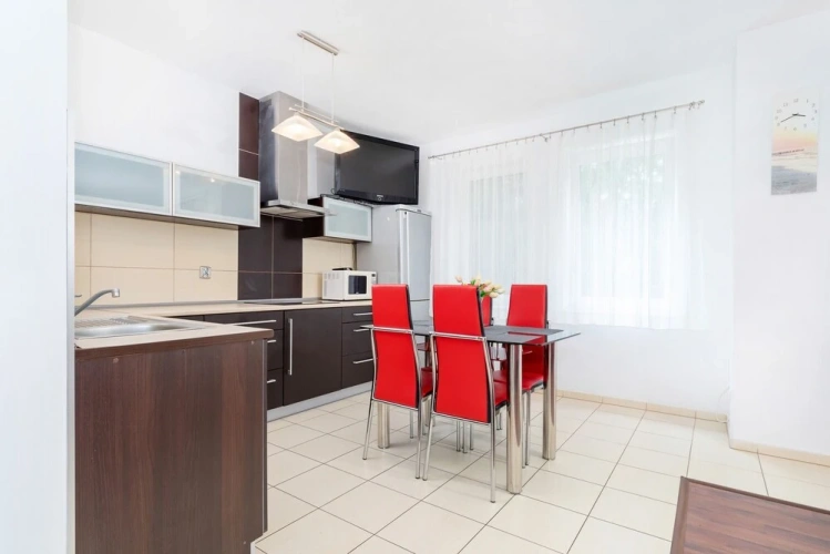 1 Bedroom Apartment with balcony and beachfront