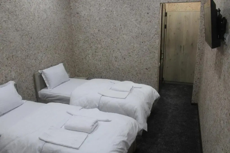 Taxtapul Hotel