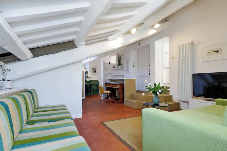 Monti Charme - My Extra Home