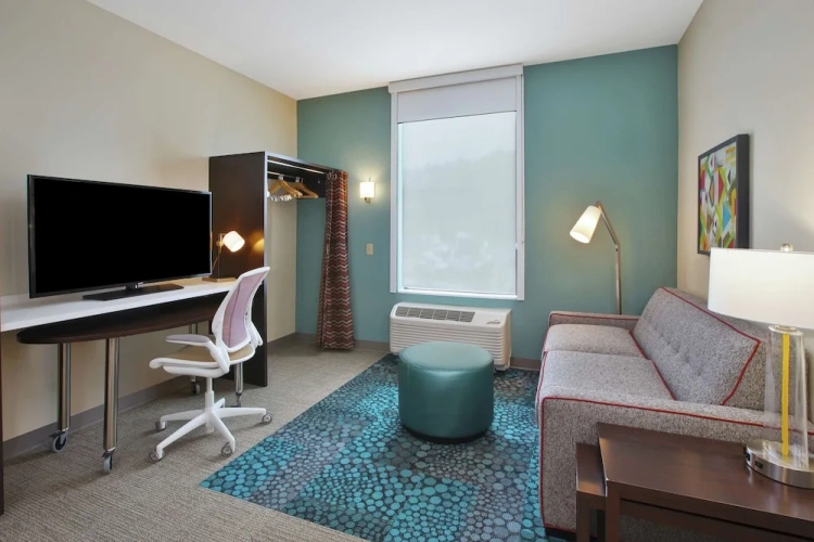 1 Bedroom Suite