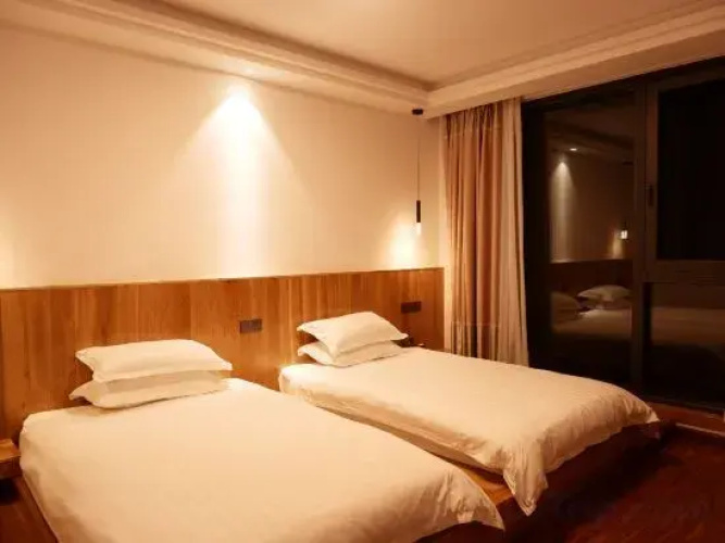 Shiqidong Hostel