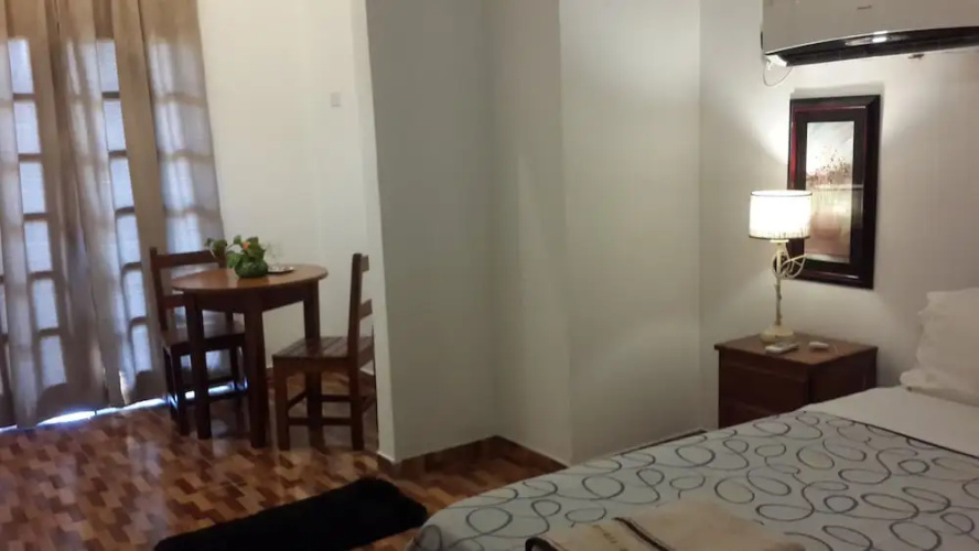 Casa Folks Bed and Breakfast
