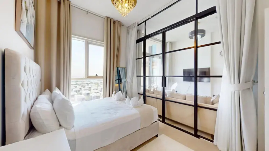 Dubai Hills - Collective 702