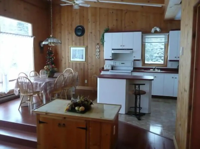 4 Bedrooms Chalet