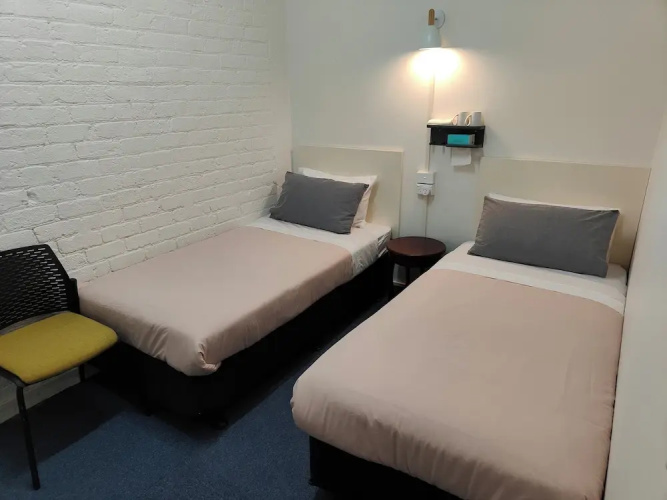 Oceanic Hostel