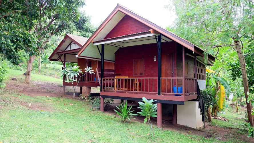 Pooltrap Village Bungalow