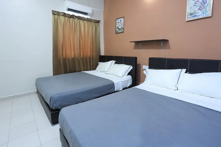 2 Bedrooms Apartment